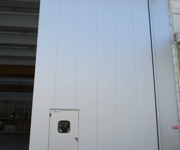 hangar-sliding-door-iron-m_06