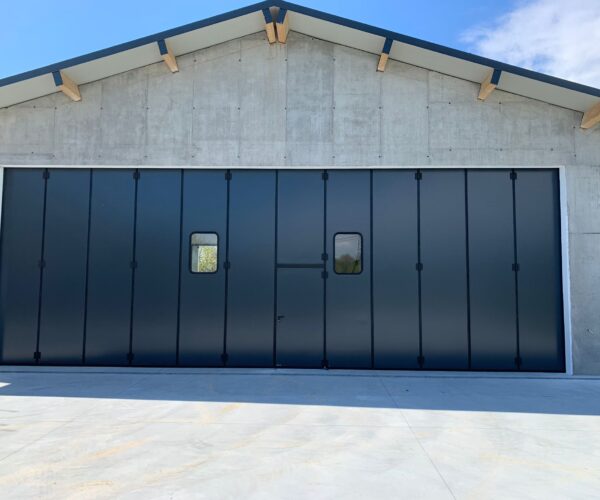 21-0305 Foto Portoni 01